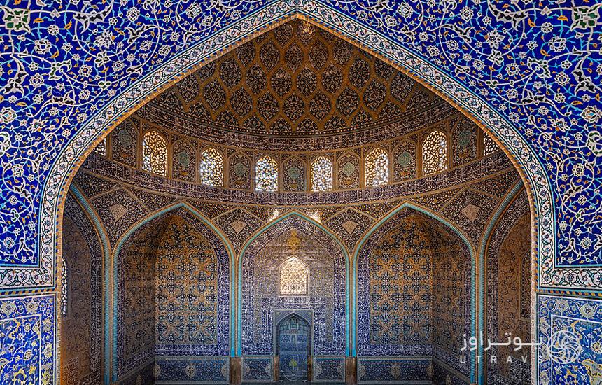 کاشی‌کاری مسجد شیخ لطف الله اصفهان